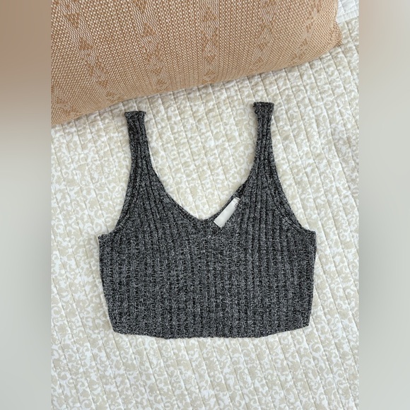 J.O.A. Wool Blend Ribbed Knit Grey Crop Top Sweater | Size Medium M - Picture 4 of 16